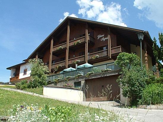 Panorama Garni Ingrid Hotel Dobbiaco Kültér fotó